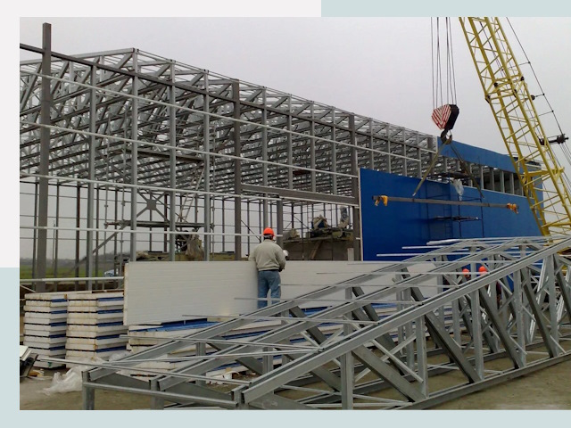 Строительство заводов в Первоуральске