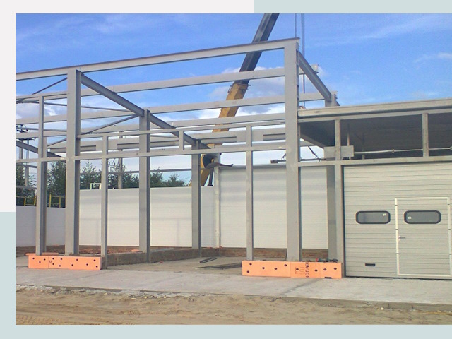 Строительство автосервисов от СтальСтрой-Прв по цене 618 руб.