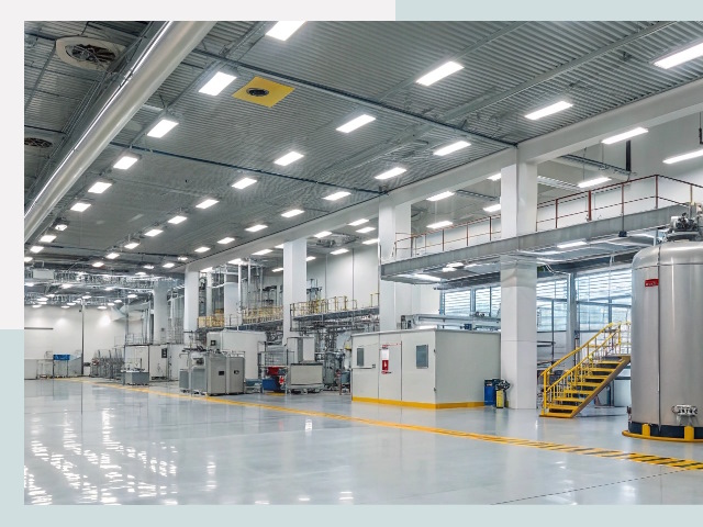 Освещение ангаров в Первоуральске от 618 руб. - Эффективные решения